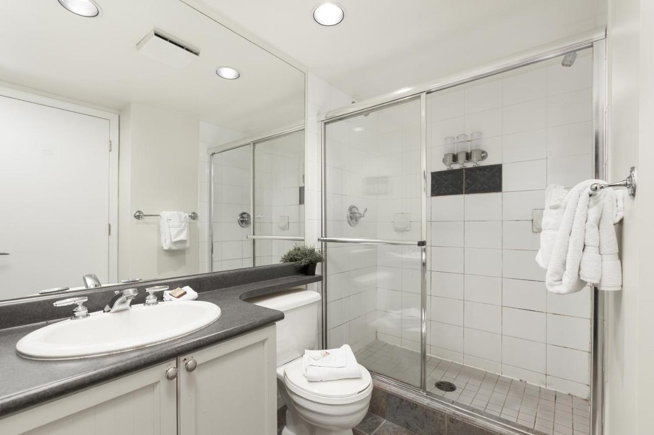 Tyndall Stone Lodge By Cozystay Signature วิสต์เลอร์ ภายนอก รูปภาพ